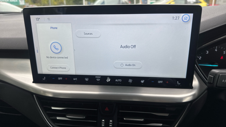 Ford Focus 1.0 EcoBoost Hybrid mHEV 155 Titanium 5dr Petrol Hatchback